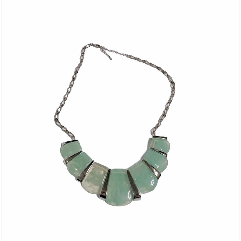 FINAl PRICE 🔴 Mint and Silver Necklace